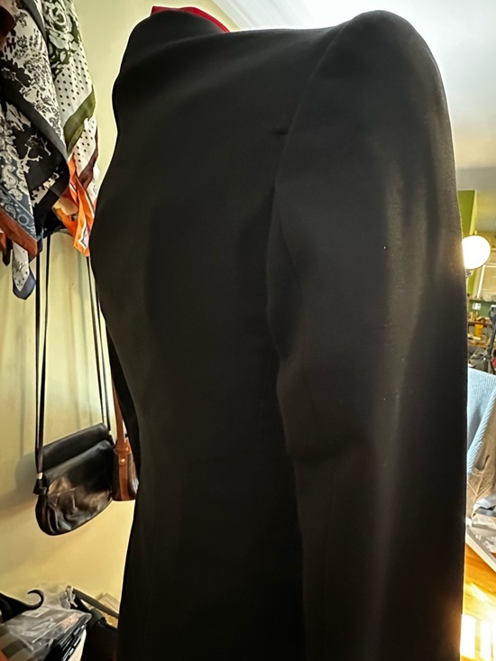 Gucci Black Wool Blazer | Gold Crest Buttons | Made in Italy | IT 38 - Picture 11 of 12